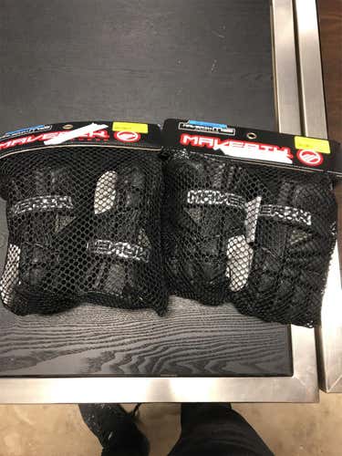 New Maverik Max 12" Gloves