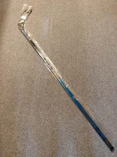 New Intermediate Bauer Right Handed Nexus 2N Pro Hockey Stick P92 55 Flex