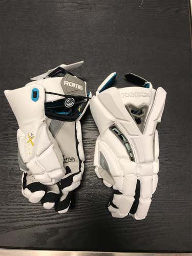 New Maverik Rome 12" Glove