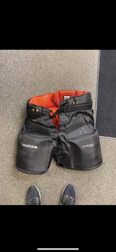 Black Senior Large Vaughn Vision 9400 Hockey Goalie Pants