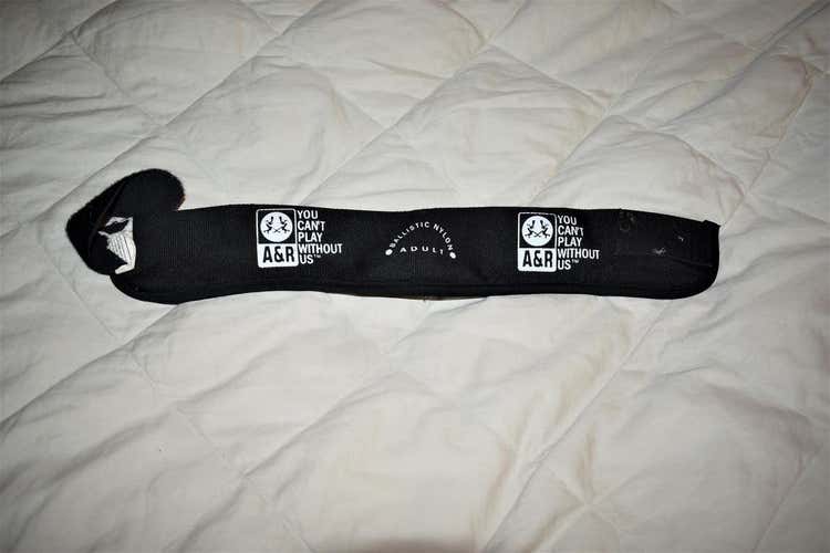 Hockey Neck Throat Guard, Black, Adult