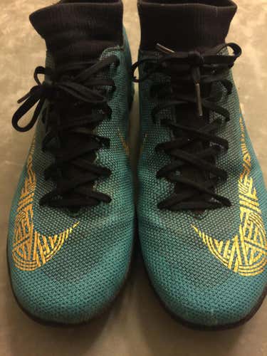 Soccer Cleats - Nike CR7 Men's 6.5 (Women's 7.5) Turf Cleats