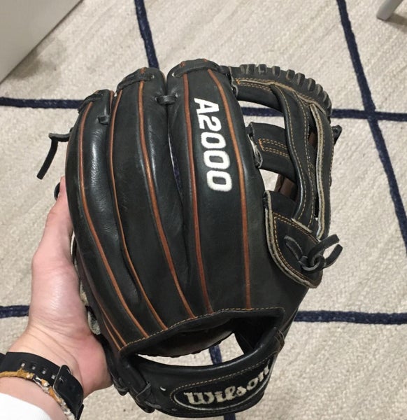 Black High School/College Infield A2000 11.5" Baseball Glove