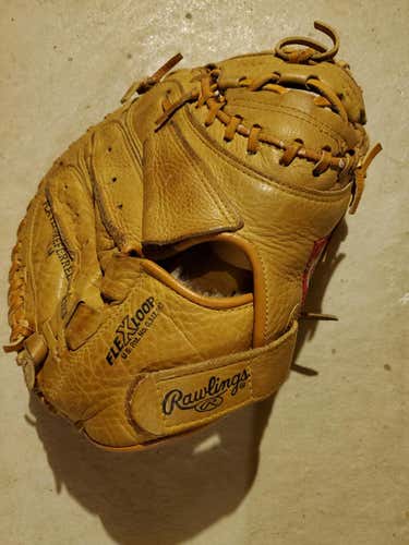 Gold High School/College Rawlings Right Handed Catcher's RCM33 Baseball Glove