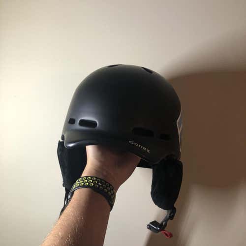 Black Unisex Medium  Helmet