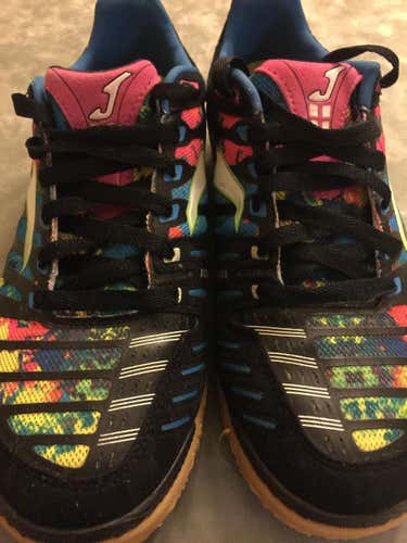 Futsal - Indoor Soccer Shoes: Joma Black New Men's 8.0 (Women's 9.0)