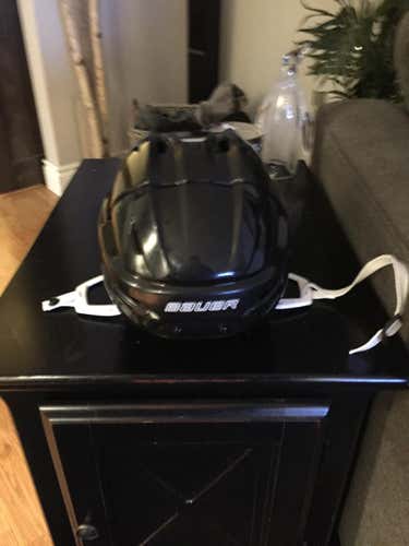 Black New Medium Bauer Re-Akt 95 Helmet Pro Stock