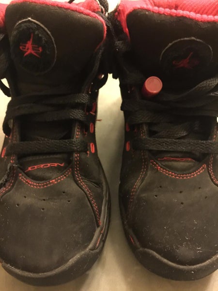 Jordan Basketball Shoes - Kid's size 3.5