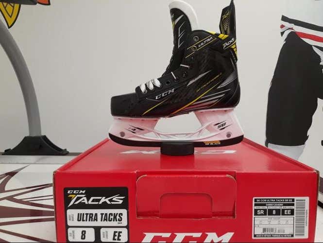 Senior CCM Ultra Tacks EE (Extra Wide)  Size 8 Hockey Skates
