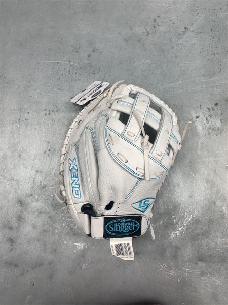 White New High School/College Louisville Slugger Right Handed Catcher's XENO Softball Glove 33"