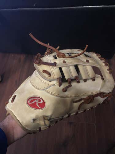 High School/College Rawlings Right Handed First Base Baseball Glove 12.25"