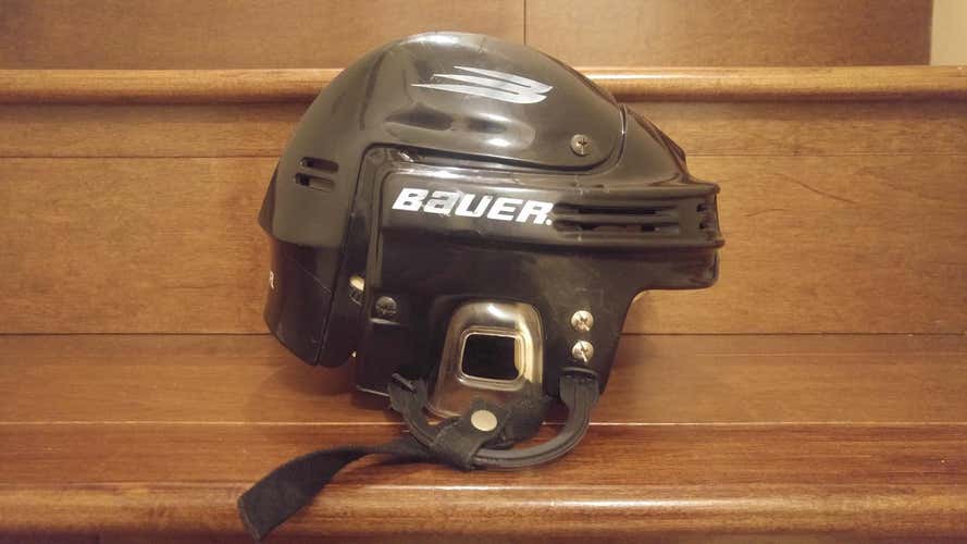 Black Small Bauer HH4000