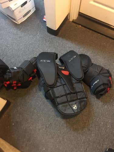 Senior Medium CCM CL Pro Goalie Chest Protector