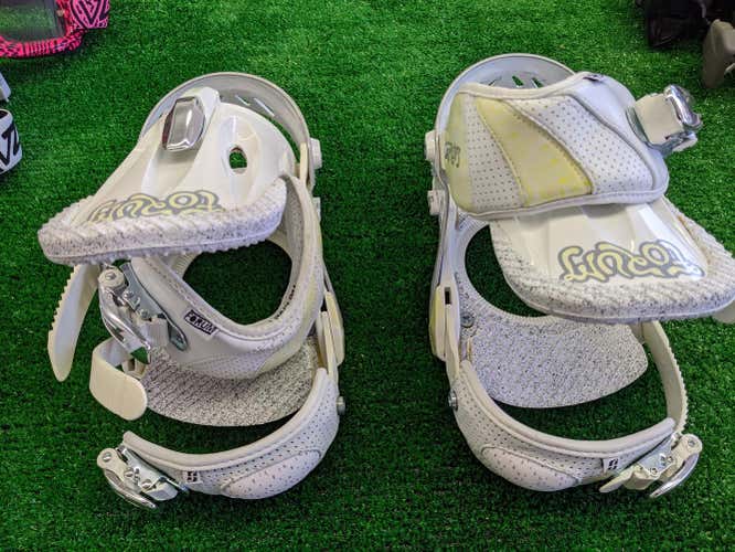 Women's Small Forum Keeper Snowboard Bindings