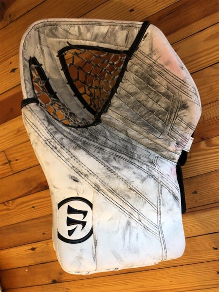 White Senior Warrior Ritual G4 Pro Glove and Blocker