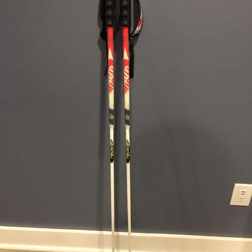 52in (130cm) All Mountain Redster 10 Ski Poles