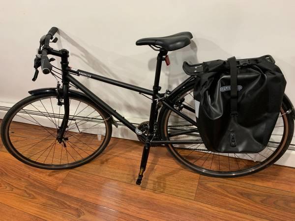 Low Mileage Brooklyn Bicycle City Commuter, Roebling 15 (Bags included)