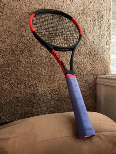 Wilson PRO STAFF 97 Tennis Racquet