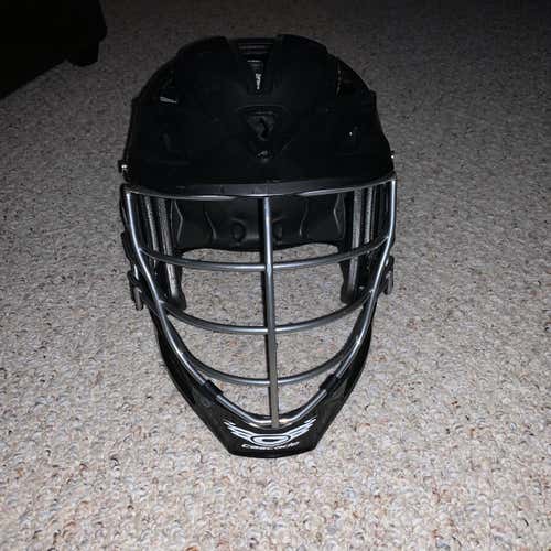 Black Adult Player Cascade R Helmet