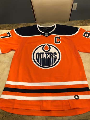 Connor McDavid - Edmonton Oilers Home Jersey