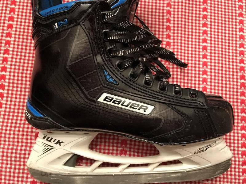 Senior Bauer Nexus 1N Hockey Skates D&R (Regular) Size 7 in great shape