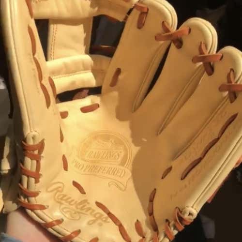 Rawlings PRONP5 11.75”