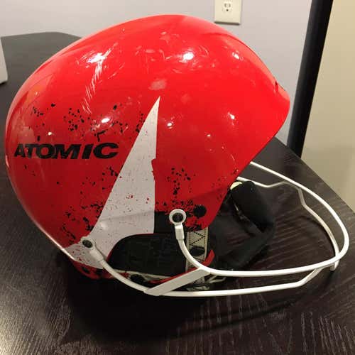 Red Unisex Medium Atomic Troop SL Helmet Helmet FIS Legal