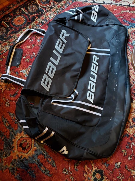 Bauer 650 Large Player Carry Bag- good cond.