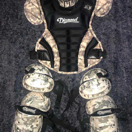 Youth Diamond iX5 Catcher's Set