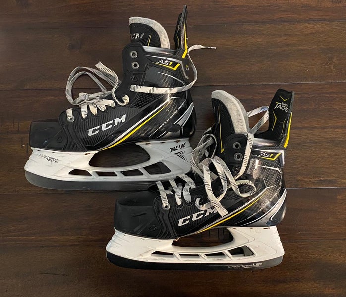 CCM AS1 Skates 8D W/ Tuuks and LS5 Steel