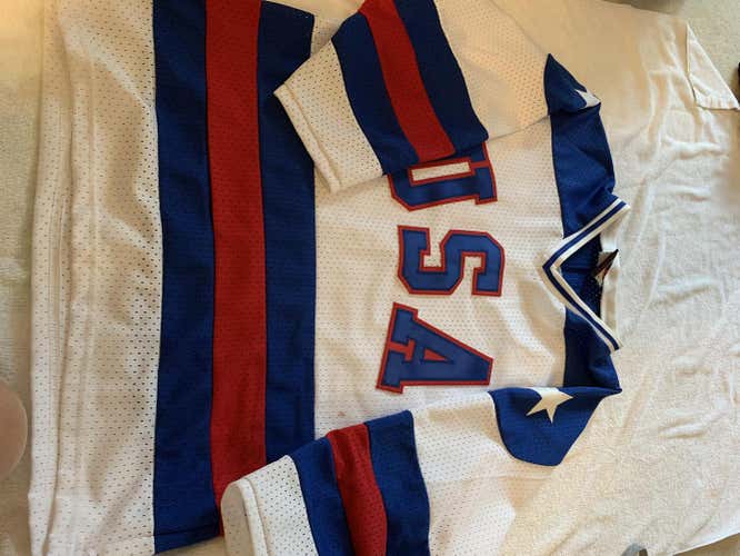 Team USA hockey jersey small