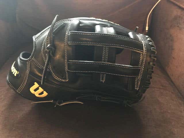 Wilson A2000 1799 Superskin (Lorenzo Cain model)
