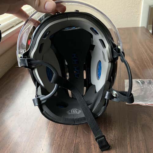 Black  Extra Large Bauer 5100  Helmet