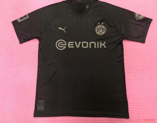 Borussia Dortmund 110 Anniversary jersey large