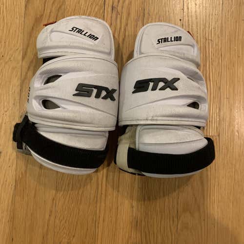 Large STX Stallion 500 Arm Pads