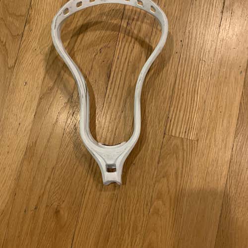 Attack & Midfield Unstrung Stallion U 550 Head