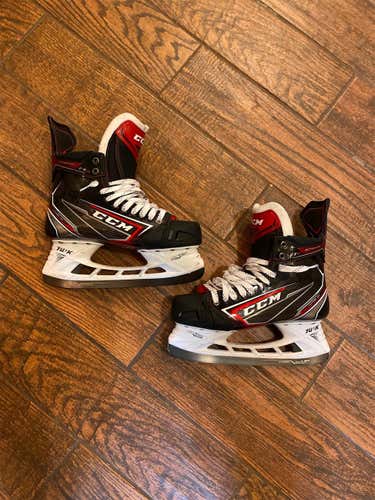 Senior CCM JetSpeed FT2 Pro Stock Size 10 E Hockey Skates