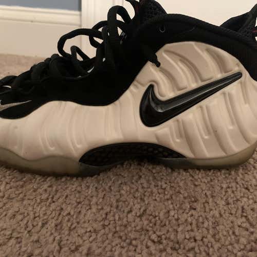 Men's Men's 10.5 (W 11.5) Nike