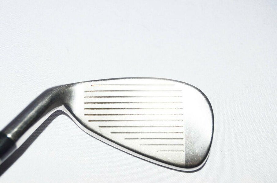 8 Iron Cleveland Classic Collection For Women 35.75" Graphite Ladies New Grip