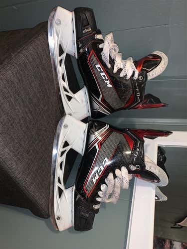 Senior CCM JetSpeed FT1 D&R (Regular) Size 6 Hockey Skates