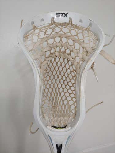 Attack & Midfield STX Strung Surgeon 10 500 Head