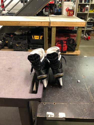 bauer MX3 junior skates junior size 4.5 D width