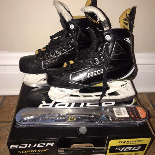 Junior Bauer D&R (Regular) Size 5.5 Inline Skates