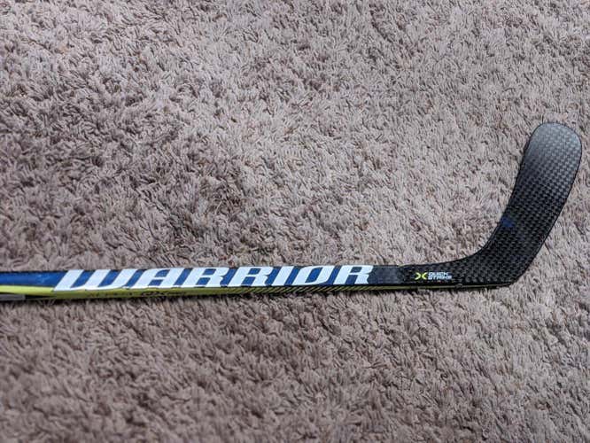 Warrior LH Alpha QXpro Intermediate Hockey Stick W03 55 Flex