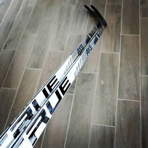 TRUE AX9 SENIOR RIGHT HAND TC4 P28 W28 MAX HEIGHT PRO STOCK