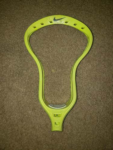 Nike Lakota U Volt