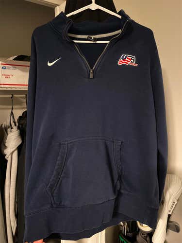 Nike Issued Team USA Hockey Quarter Zip Pull Over Mens Large