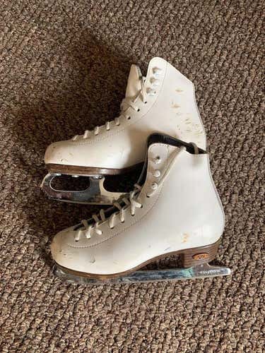 White  Riedell Size 8 Figure Skates