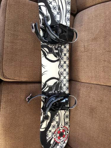 Kid's   With Bindings Stiff Flex True Twin Snowboard