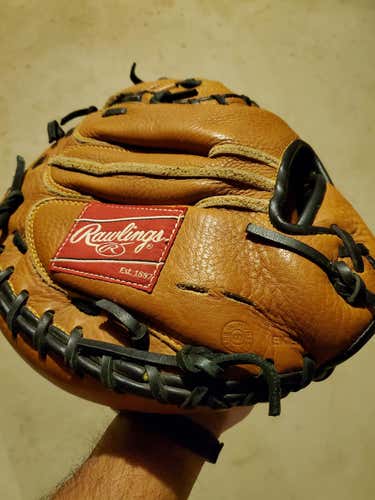Orange Used High School/College Rawlings Right Handed Catcher's RCM30 Baseball Glove 31.5"